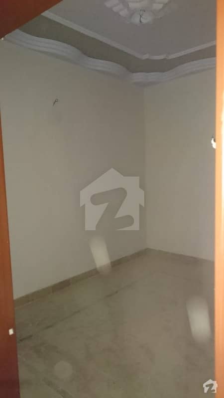 سُرجانی ٹاؤن - سیکٹر 7بی سُرجانی ٹاؤن گداپ ٹاؤن کراچی میں 2 کمروں کا 3 مرلہ فلیٹ 26 لاکھ میں برائے فروخت۔