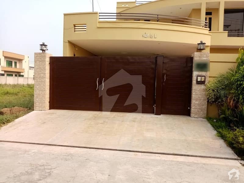 1 Kanal House In Garden Town For Sale