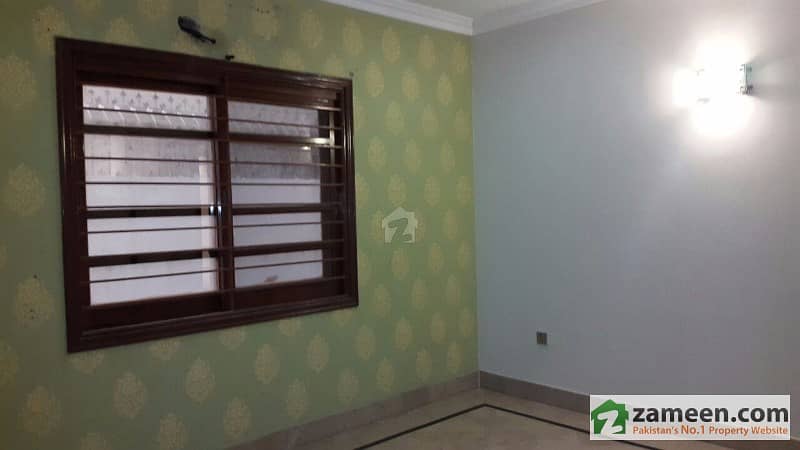 300 Sq. yards Portion Of Bungalow At Ground Floor For Rent