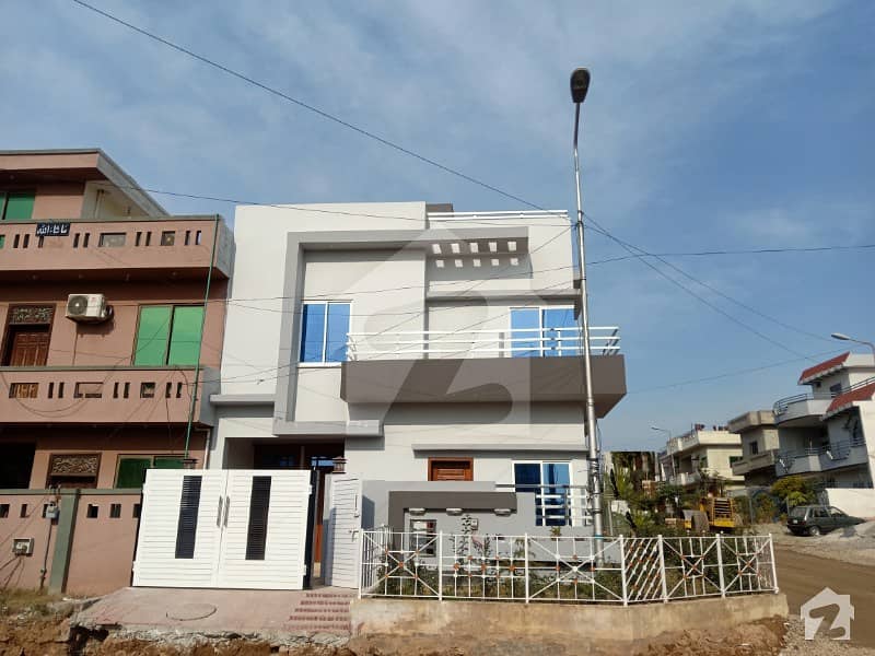 Brand New 25 X 40 Corner House For Sale In G-14/4