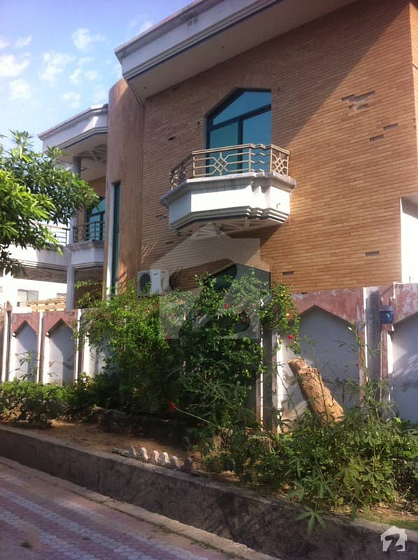 7 Marla House For Sale In Defence Colony Kharian Cantt