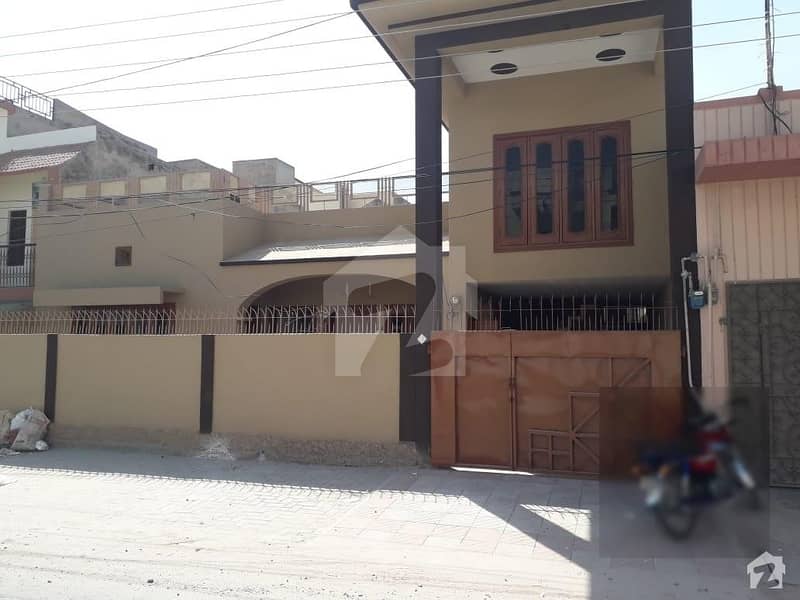 10 Marla Single Storey House Available For Rent