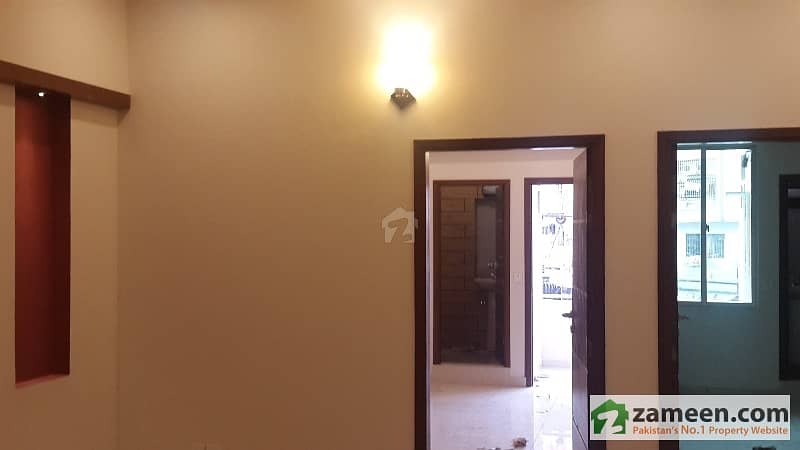 3 Beds 1st Floor Apartment In Phase 6 For Sale - Bungalow Facing