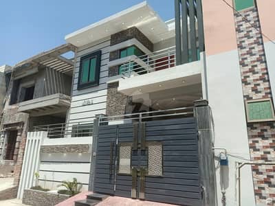 شادمان کالونی گجرات میں 4 کمروں کا 6 مرلہ مکان 1.45 کروڑ میں برائے فروخت۔ شادمان کالونی گجرات میں 4 کمروں کا 6 مرلہ مکان 1.45 کروڑ میں برائے فروخت۔
