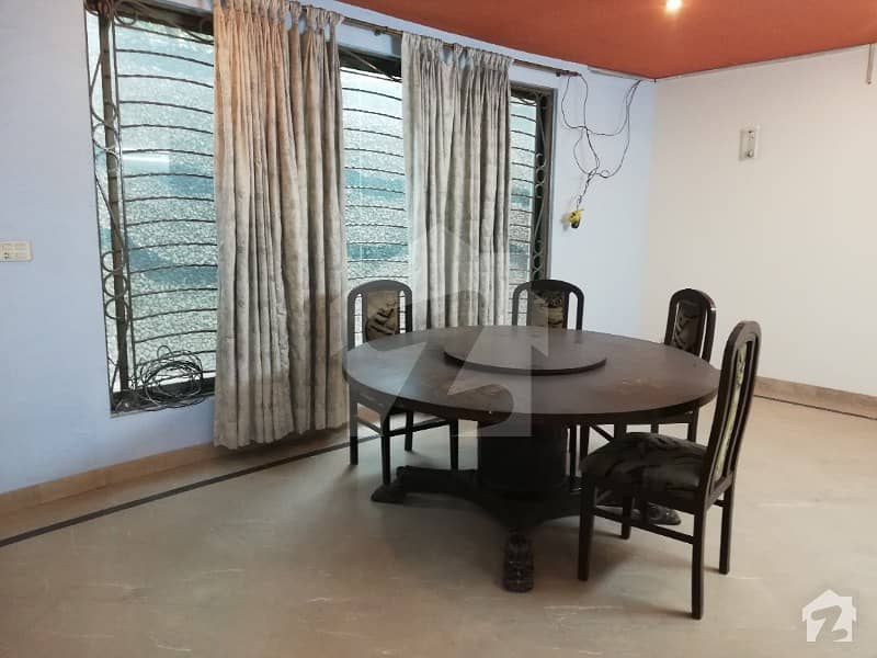 1 Bed Is Available For Rent In DHA Phase 1 Block B