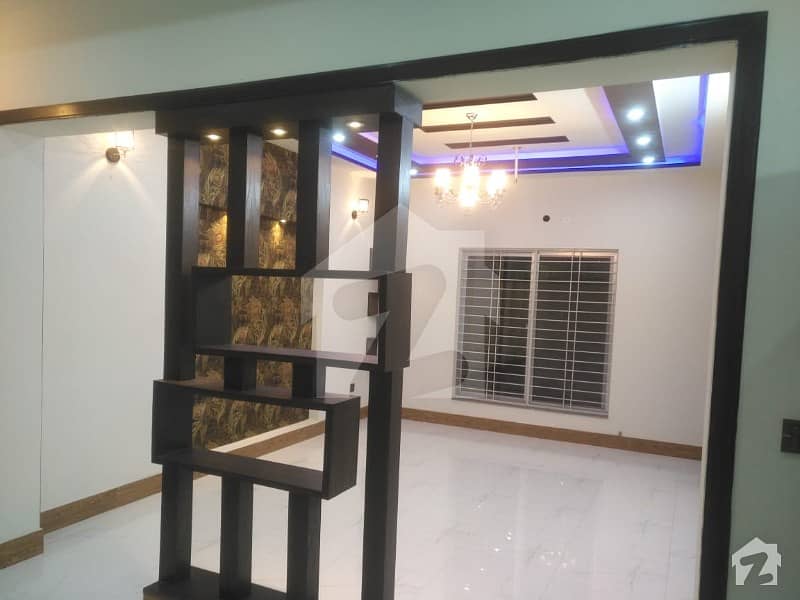 ایل ڈی اے ایوینیو ۔ بلاک جے ایل ڈی اے ایوینیو لاہور میں 2 کمروں کا 10 مرلہ زیریں پورشن 40 ہزار میں کرایہ پر دستیاب ہے۔