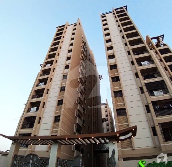 کامران چورنگی کراچی میں 3 کمروں کا 6 مرلہ فلیٹ 1.4 کروڑ میں برائے فروخت۔