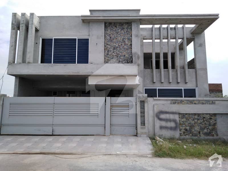 10 Marla House Is Available For Sale In Palm Villas Jhang