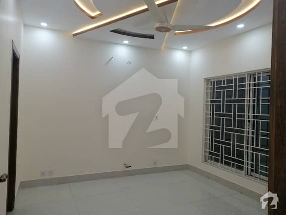 7 Marla Brand New Upper Portion For Rent