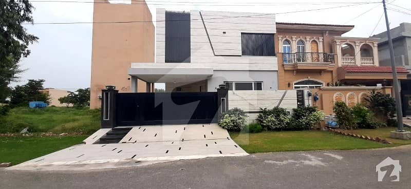 10 Marla Luxurious New Designer Villa For Sale In DHA Phase 8 Air Avenue Lahore