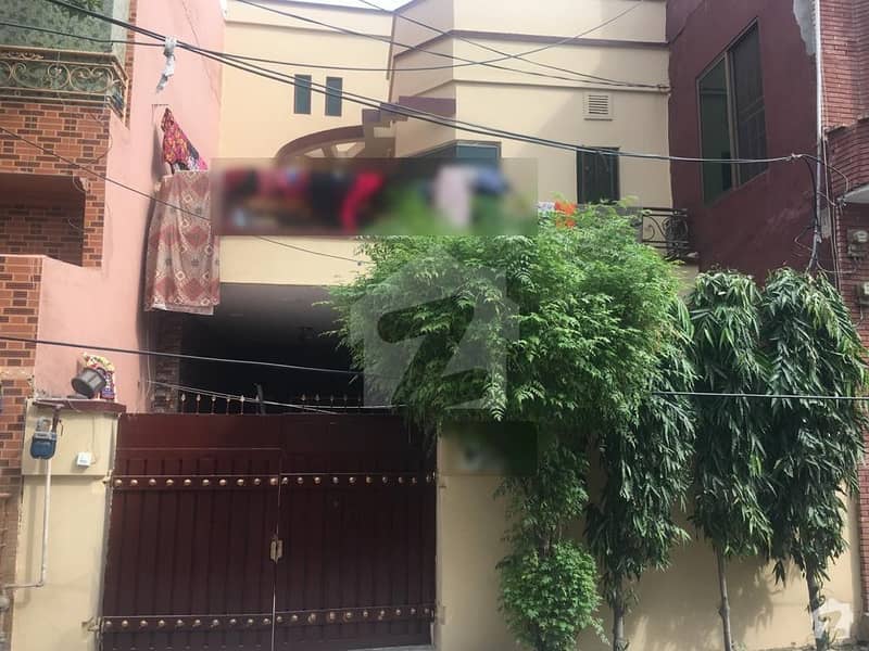 مین بلیوارڈ ڈی ایچ اے ڈیفینس ڈی ایچ اے ڈیفینس لاہور میں 3 کمروں کا 6 مرلہ مکان 1.4 کروڑ میں برائے فروخت۔