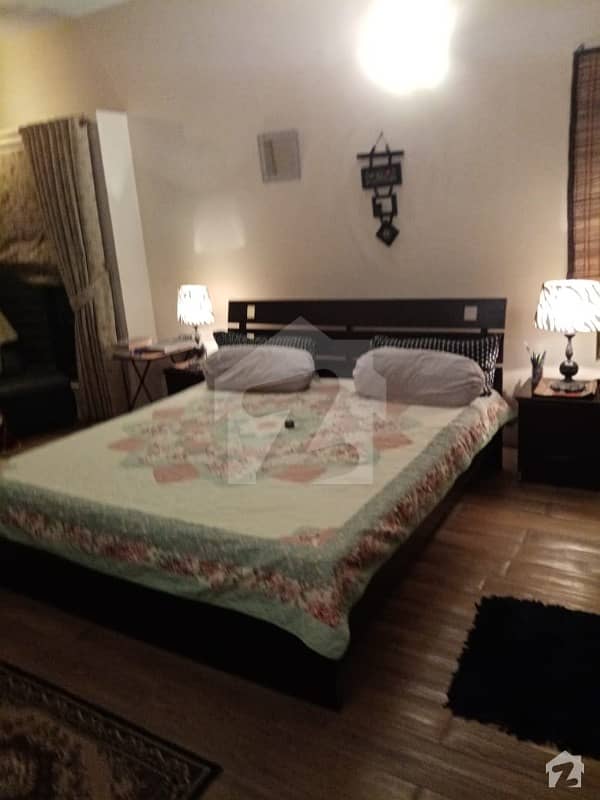 Furnished Single Room Only Lady Phase 6 Dha