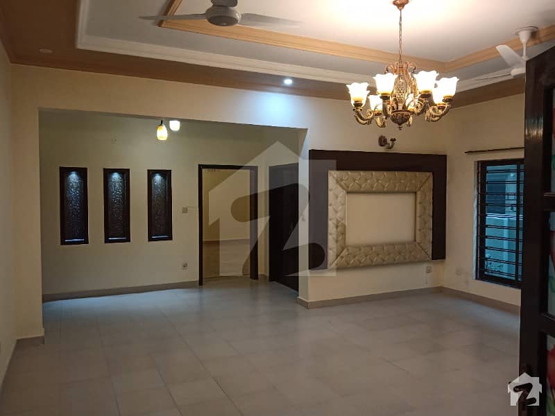 1 Kanal Full House For Rent In Dha Phase 1 Sector B