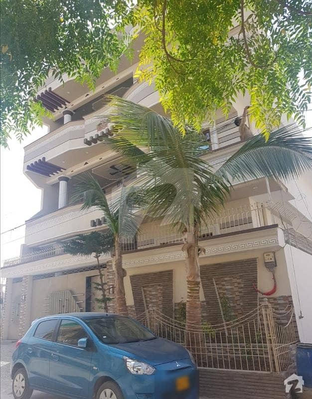 Triple Storey Vip House For Sale In Block 2 Saadi Town Karachi