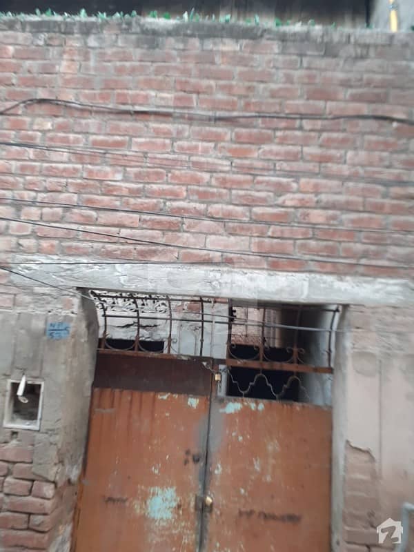 Old House For Sale In Nonarian Bazar Near Qarshi Industry Gulshan-e-Ravi