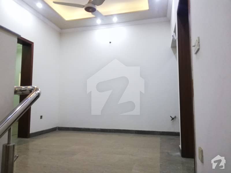 5 Marla Upper Portion For Rent In Bb Block Sector D Bahria Town Lahore