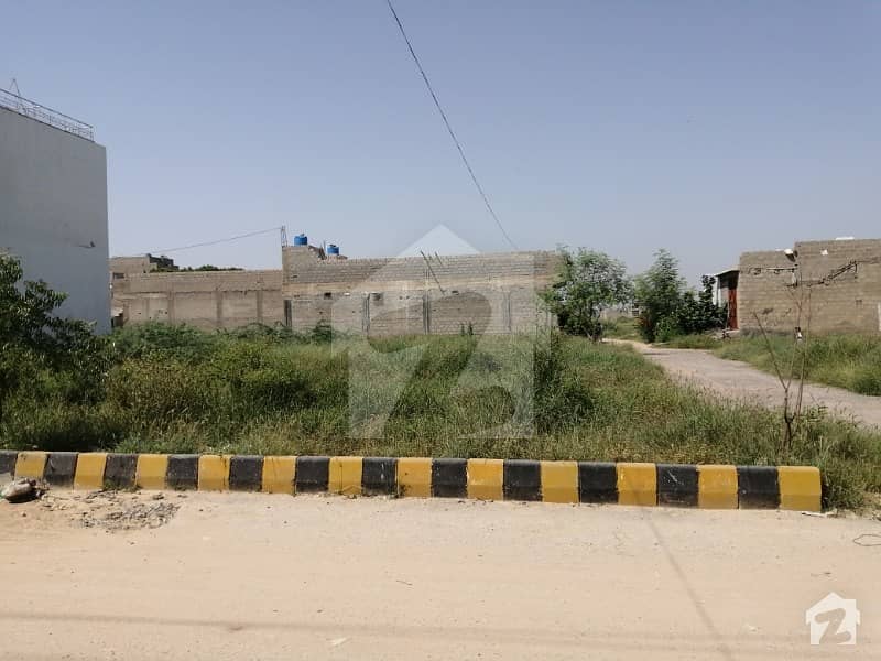 Corner Plot Is Available For Sale In Gulistan-e-Kazim