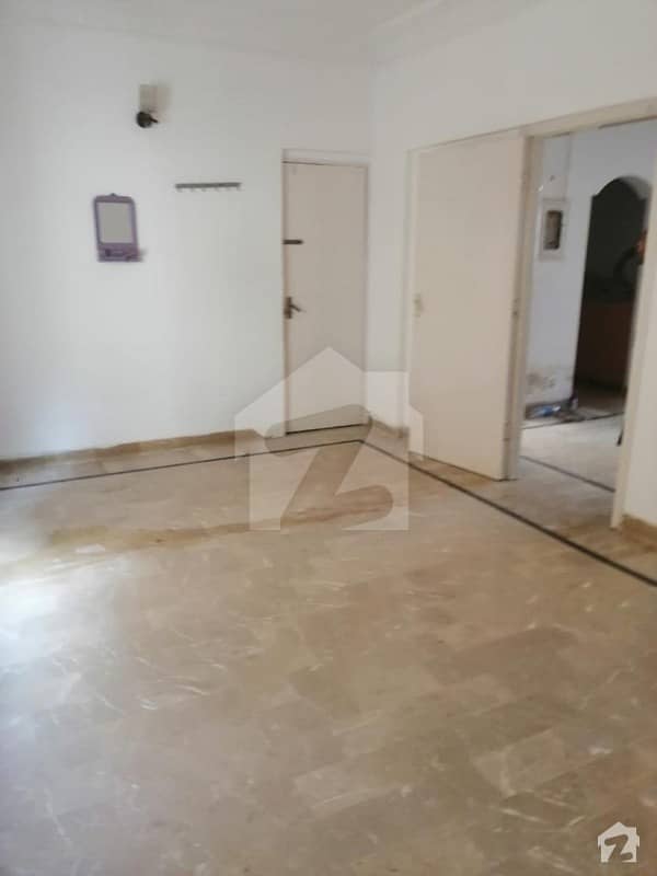 Bungalow Facing 2 Bedrooms Apartment For Rent
