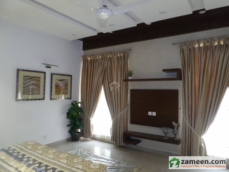 HOME ESTATE Excellent 1 Kanal Fully Furnished Bungalow For Sale