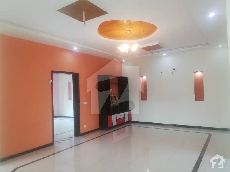 10 Marla Like A New House For Rent In Overseas A Block Bahria Town Lahore