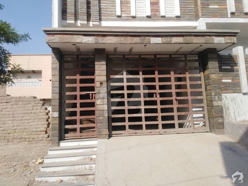 سندھ مسلم کوآپریٹو ہاؤسنگ سوسائٹی سکھر میں 5 کمروں کا 6 مرلہ مکان 1 کروڑ میں برائے فروخت۔