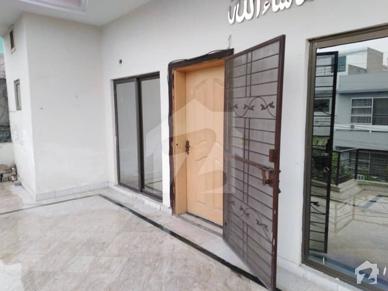 In Punjab Coop Housing Society House For Rent Sized 5 Marla