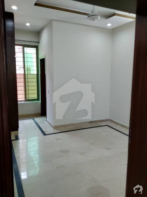 Perfect 2925  Square Feet Upper Portion In G-6 For Rent