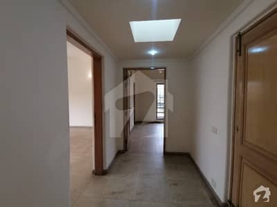 Dha 1 Kanal Wonderful Upper Portion With Separate Gate For Rent In Phase 4 Dha 1 Kanal Wonderful Upper Portion With Separate Gate For Rent In Phase 4