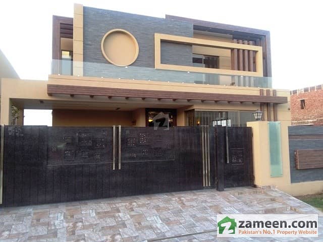 1 Kanal Brand New Bungalow With Fully Basement On Top Location For Sale