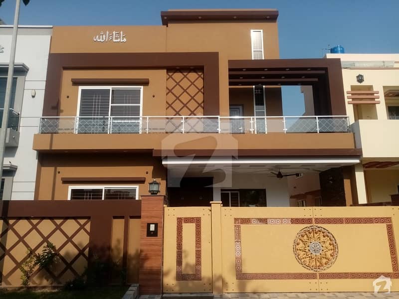 2250  Square Feet House In Citi Housing Society For Sale