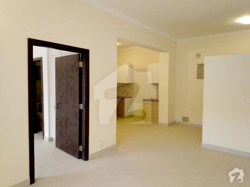 3 Bedrooms Apartment For Sale In Bahria Town Karachi