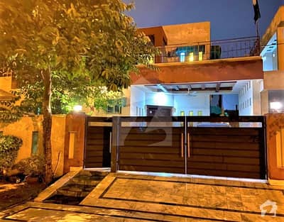 Hot Deal Of This Month 10 Marla Bungalow Cheapest Rate Hot Deal Of This Month 10 Marla Bungalow Cheapest Rate