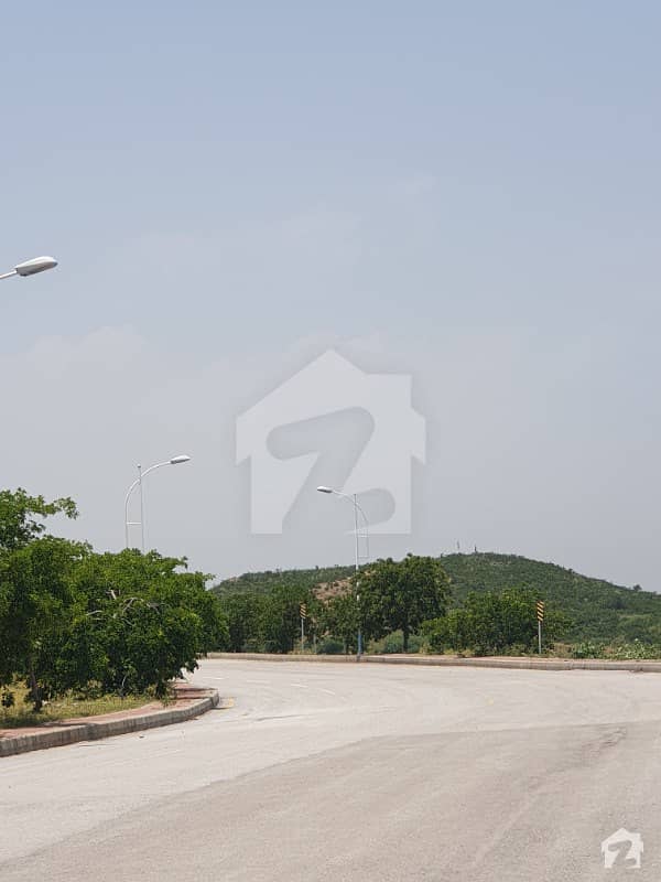 Beautiful Top Height best location 1 Kanal Plots In Sector B With Possession Ready To Construct In Dha Phase 3