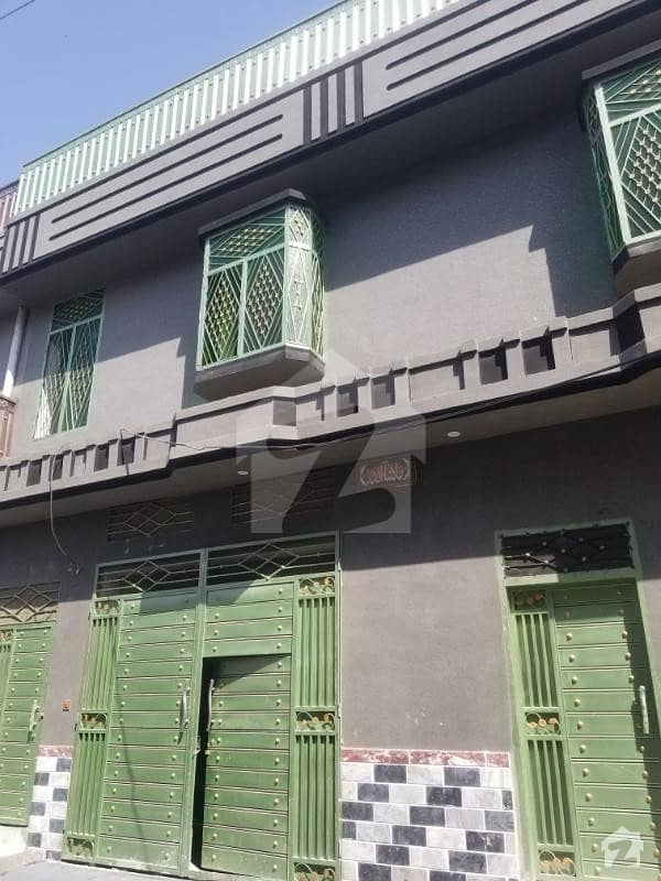 درمنگی ورسک روڈ پشاور میں 8 کمروں کا 7 مرلہ مکان 45 ہزار میں کرایہ پر دستیاب ہے۔