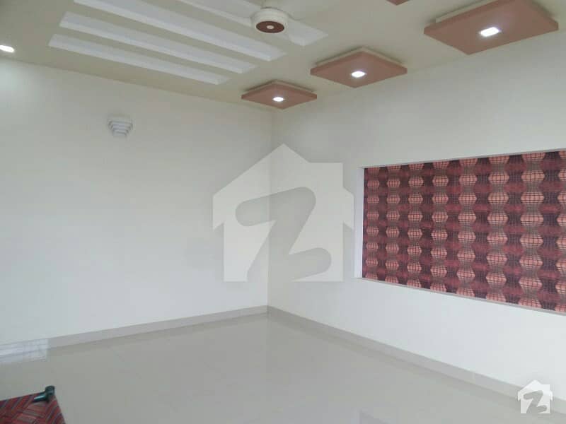 12 Marla Upper Portion Available For Rent In CBR Town