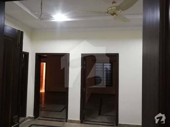 گرین ایونیو اسلام آباد میں 2 کمروں کا 5 مرلہ مکان 30 ہزار میں کرایہ پر دستیاب ہے۔