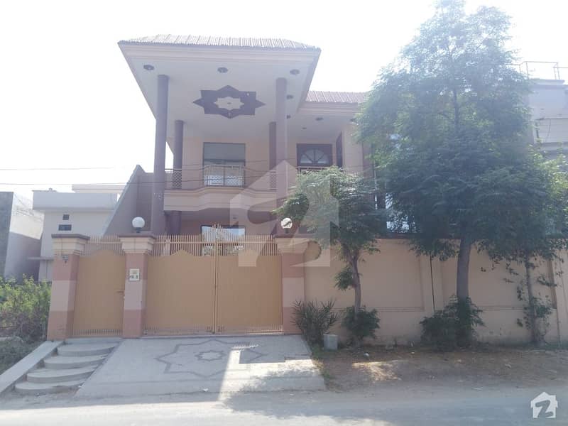 10 Marla House For Sale In Beautiful Hashmi Garden