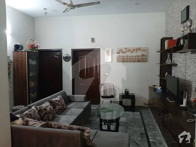 پی جی ای سی ایچ ایس فیز 2 پنجاب گورنمنٹ ایمپلائیز سوسائٹی لاہور میں 4 کمروں کا 5 مرلہ مکان 1.1 کروڑ میں برائے فروخت۔