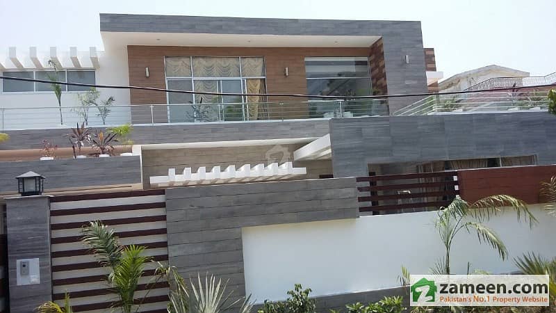 2 Kanal Fully Furnished Excellent Bungalow For Sale
