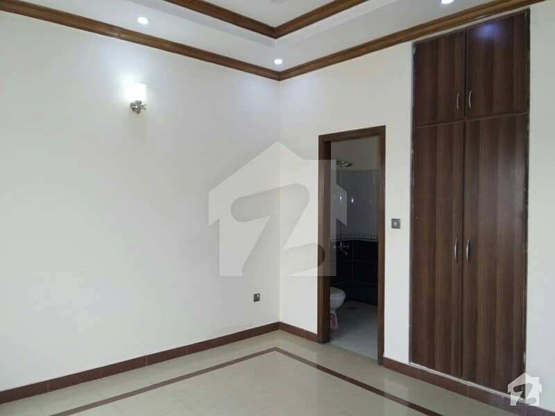 10 Marla Lower Portion For Rent In CBR Town