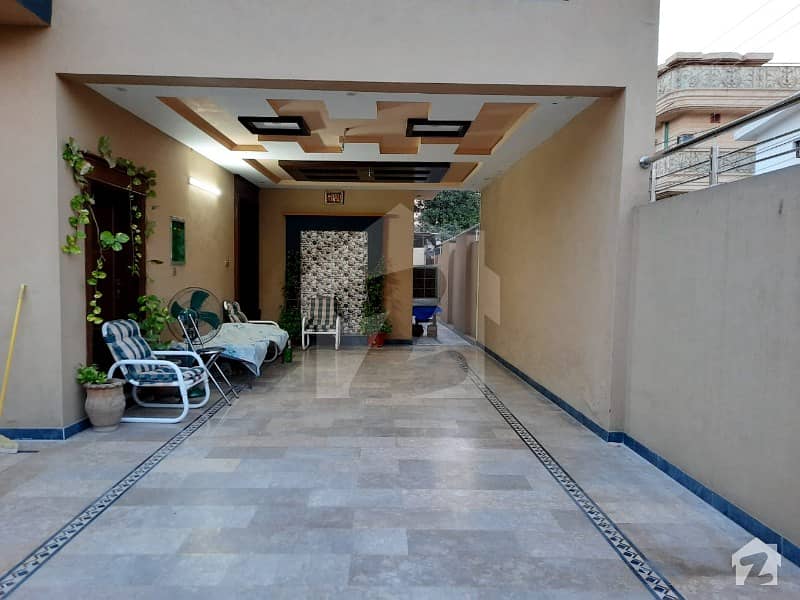 10 Marla VIP Corner House For Sale