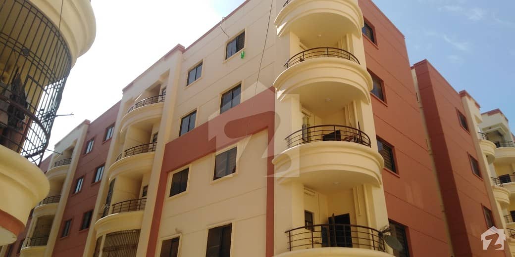 صائمہ عریبین ولاز گداپ ٹاؤن کراچی میں 2 کمروں کا 3 مرلہ فلیٹ 42 لاکھ میں برائے فروخت۔