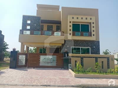 Your Dream Beautiful Boulevard Back Open House For Sale In Bahria Town Your Dream Beautiful Boulevard Back Open House For Sale In Bahria Town