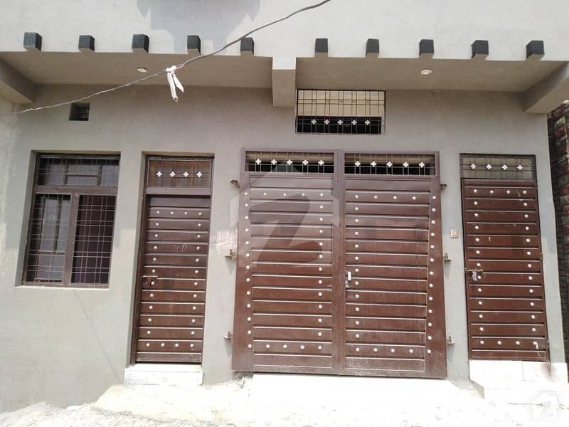 پاجیگی روڈ پشاور میں 6 کمروں کا 4 مرلہ مکان 55 لاکھ میں برائے فروخت۔