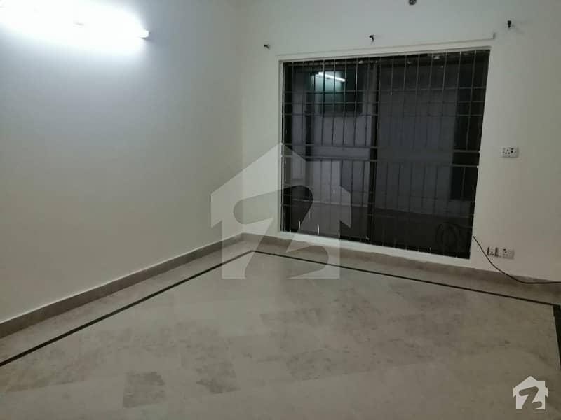 Beautiful Location One Kanal Upper Portion Are Available For Rent In Phase 4