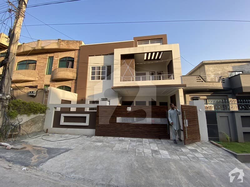 10 Marla House For Sale In Pwd Housing Scheme