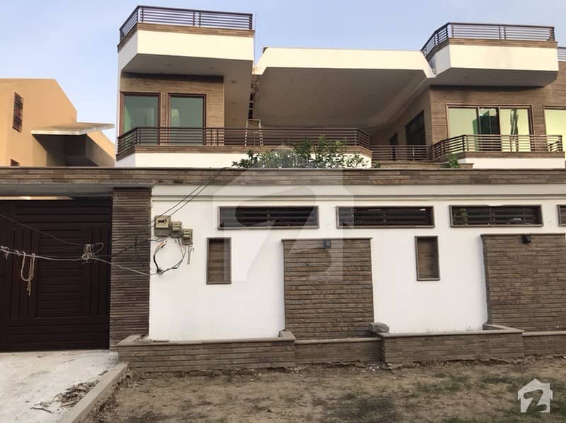 First Floor Brand New  600 Sq Yard House For Rent
