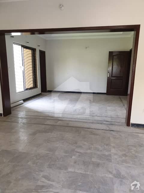 1 Kanal Full House With Basement For Rent Near To Expo Center