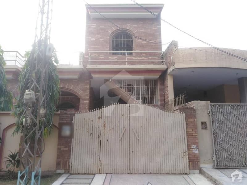 10 Marla House In Marghzar Officers Colony For Sale