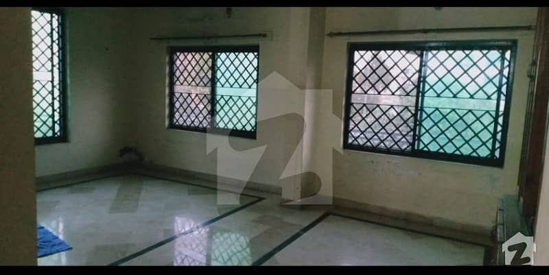 پی ڈبلیو ڈی کالونی راولپنڈی میں 1 کمرے کا 6 مرلہ مکان 22 ہزار میں کرایہ پر دستیاب ہے۔